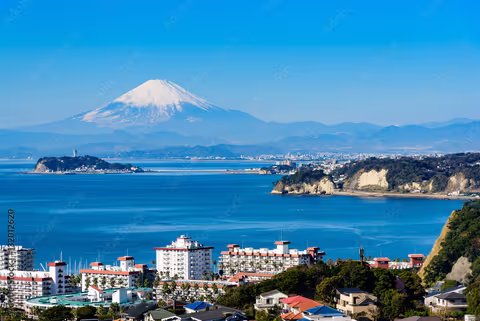 Kamakura & Enoshima: History, Nature & Hidden Spots – Guided by Romy