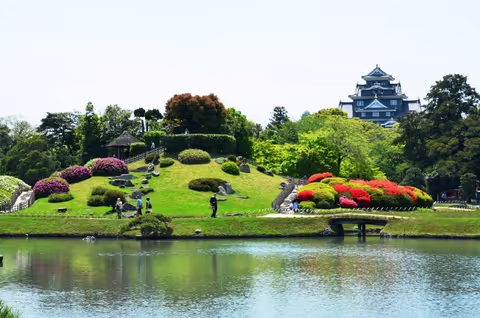 Okayama Korakuen Garden , Okayama Castle, and Yumeji Museum