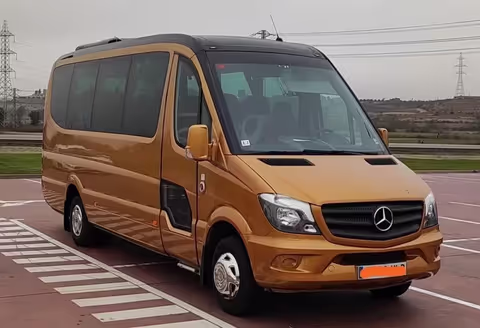 Transfer from PortAventura World to Barcelona Airport (1-4pax) or minibus (1-15pax)