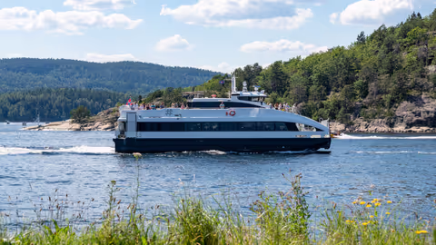 A boat trip to Drøbak and Oscarsborg Fortress