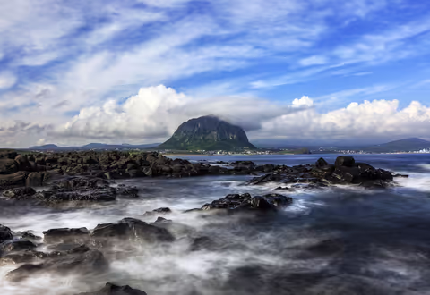 Jeju Private Sedan Taxi Tour with English Speaking Driver - 8 Hours