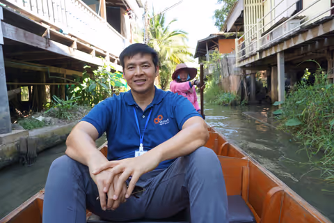Thailand’s Timeless Traditions: Railway, Floating Markets & Coconut Heritage (Day Trip from Bangkok)