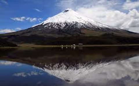 Cotopaxi Volcano Tour