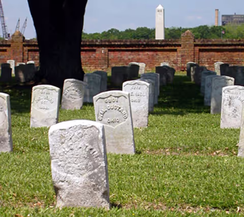3 Historic New Orleans Cemeteries in 3 Hours