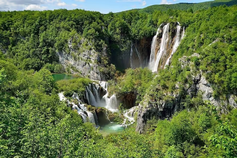 Private car tour from Split to National Park Plitvice lakes (up to 7 pax)