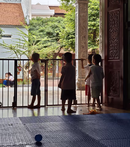 A Heartfelt Journey: Orphanage Visit & Incense and Conical hat Traditional Villages Experience