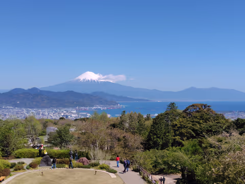 A Stopover for Mt. Fuji, History & Shopping on Shinkansen bt Tokyo & Kyoto