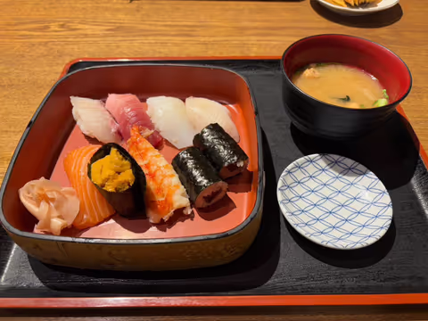 Night view & Izakaya Dinner with local foods and drinks