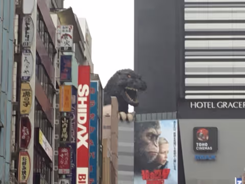 Tokyo tour of traditional and modern spots (case1)