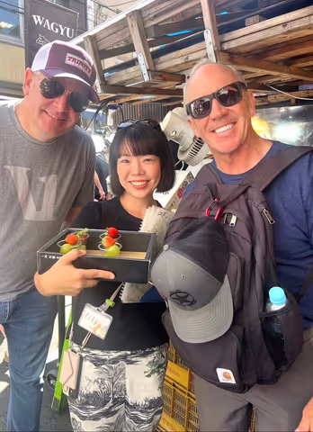 Tsukiji Market - Tokyo's Kitchen Tour for food lovers