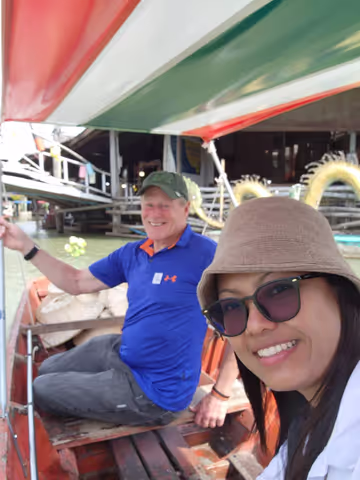 Bangkok: Iconic Temples, Palaces & Culture Walk (with Private Car - Sedan, SUV, Minivan)