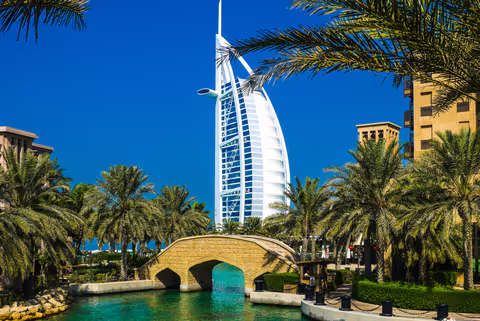 Ultimate Dubai Experience: With Monorail & Burj Khalifa At the top Visit