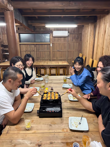 Takoyaki making in Takaoka
