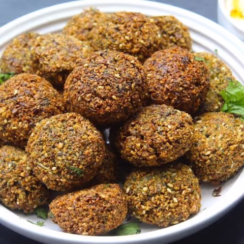 Explore Street Food through Old Dubai
