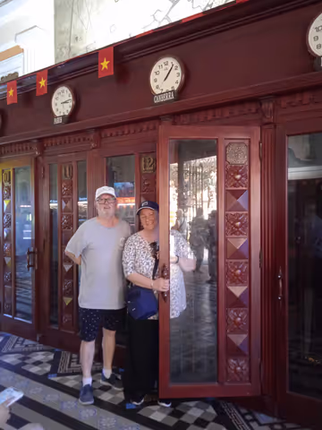 Walking Saigon City Tour 4 hours