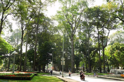 Walking Saigon City Tour 4 hours