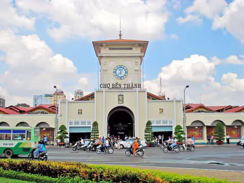 Walking Saigon City Tour 4 hours