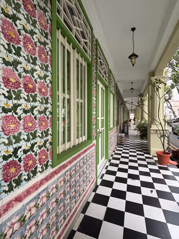 From Beach Road To Big Road: Unique Jalan Besar Heritage Tour