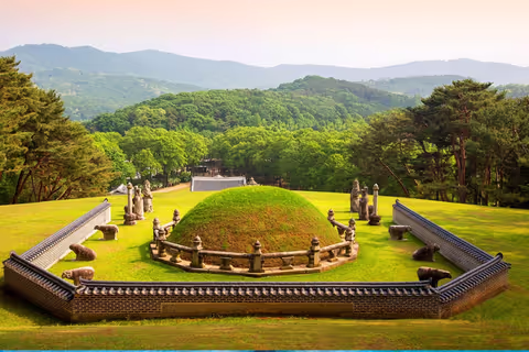 Full-Day Yeoju Heritage and Scenic Tour from Seoul