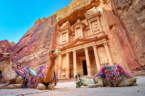 Private Shore Excursion from Aqaba: Petra & Wadi Rum Adventure
