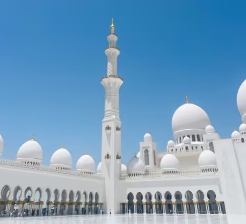 Abu Dhabi Layover Tour from Airport – See the City in Few Hours
