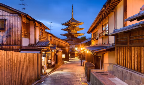 A Car Trip from Osaka to Kyoto in One Day