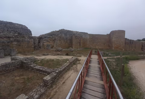 Conimbriga: walking tour to the largest roman city in Portugal (4h)