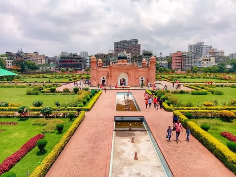 Exploring 425 years old Dhaka city, historical places