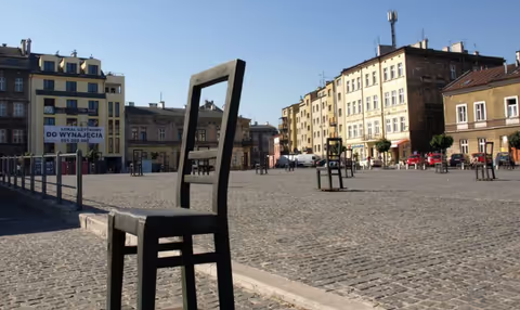 Podgórze & Ghetto: From Smoke to Shadows