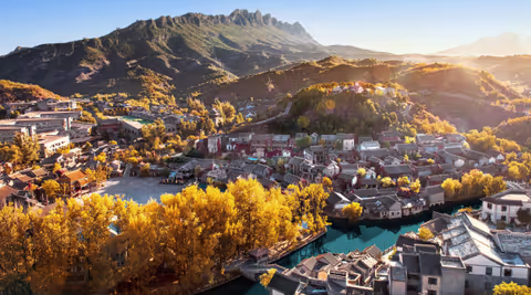 Beijing Amazing Wonder: Gubei Water Town And Simatai Great Wall