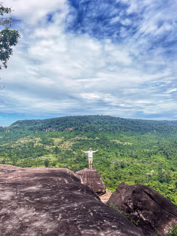 Kulen Mountain National Park + Beng Mealea temple + Authentic floating village tour  in Siem Reap