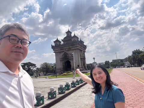 Vientiane City Highlights Self-Guided Chauffeur Tour (TOYOTA VIOS 3 pax)