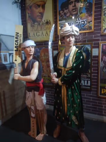 Mumbai Film City & Bollywood Experience with Local Guide