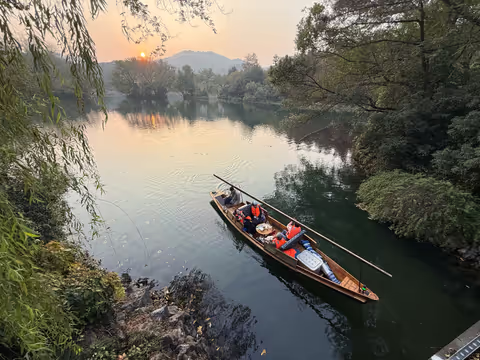 2-Day Tour: The Amazing Hangzhou with Car