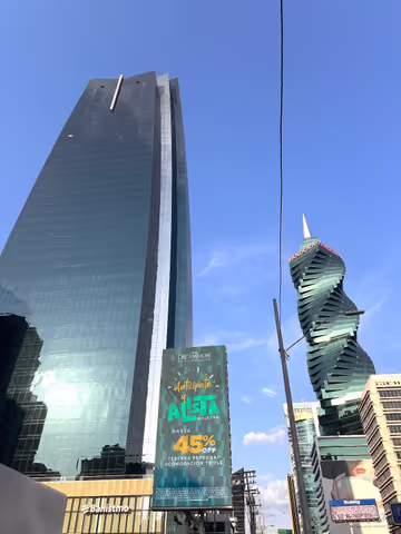 A  Stroll Through Modern Panama City