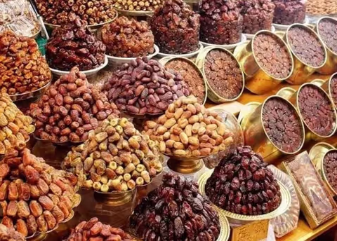 1 Day Chauffeur Trip to Abu Dhabi City (Sedan, Minivan, Minibus)