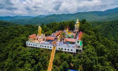 Chiang Mai Wat Umong, Doi Kham, Baankangwat & Café 5-Hour Private SUV Tour (Up to 4 Pax)