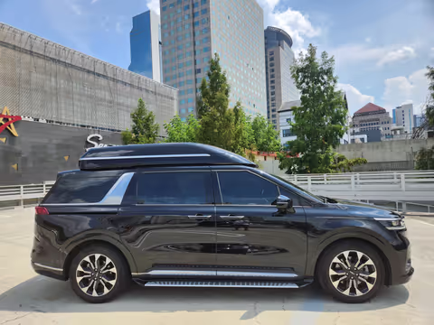 Private Chauffeur Service in Korea with VAN(layover)