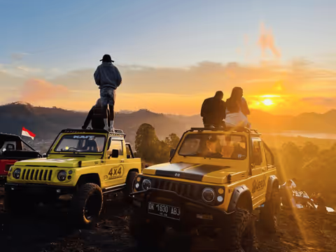 Kintamani Sunrise Jeep Tour – Mount Batur Sunrise & Black Lava. Bali Tour by a 6 seater SUV