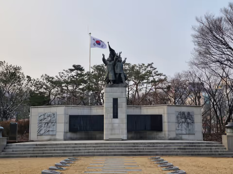 Seoul Walking Tour: Korea’s Path to Independence (1910–1945)