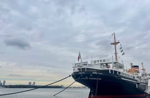 Timeless Yokohama: Gardens, Heritage & Harbor – Private Car Tour (Van 9 pax)