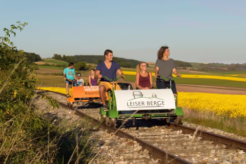 Let's ventilate the kids Deluxe - the lost railway tour