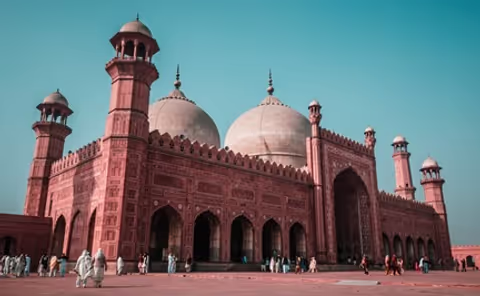 Lahore, a journey through time with a local