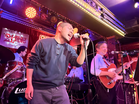 Explore Tokyo with a Local – Anime Spots, Akihabara & Shinjuku Nightlife Tour