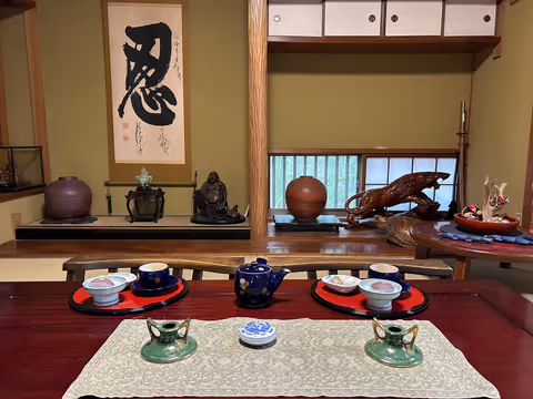 Ohori Park, Local Home Experience & Nishi Park  Tour