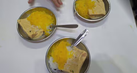 Lucknow Evening Food Crawl: Chowk to Aminabad