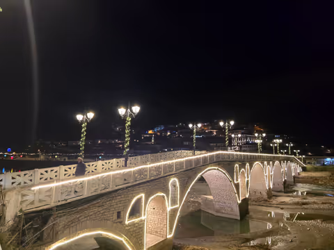 Berat -walking city & Castel tour