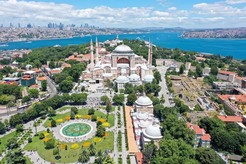 Private Hagia Sophia Sultanahmet Blue Mosque Cistern Grand Bazaar walking Tour
