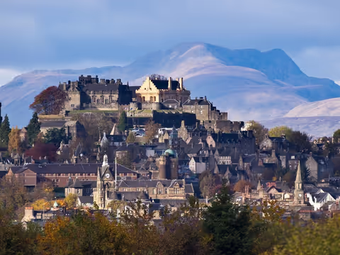 Voyage Stirling Castle & The Trossachs Day Tour from Edinburgh (Sedan, Van, MPV)