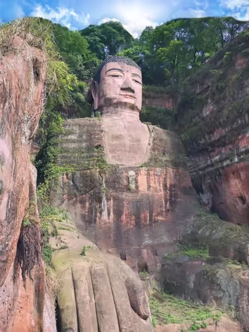 Chengdu: Leshan Giant Buddah 8 Hour Tour